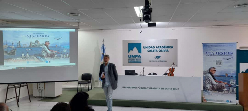 Exitosa Presentación del Libro &quot;Viajemos&quot; en Caleta Olivia