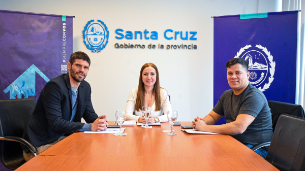 Encuentro en Casa de la Provincia para fortalecer la conexión con la comunidad santacruceña