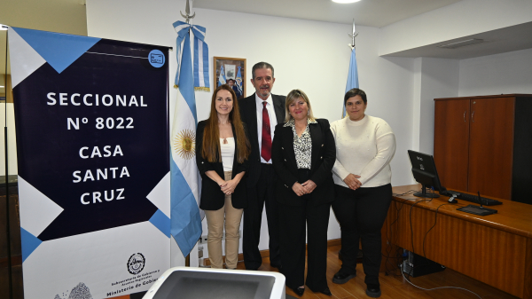 “Queremos estar cerca”: inauguración de RENAPER en Casa de Santa Cruz