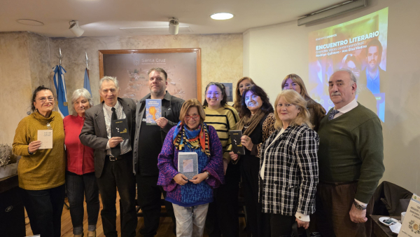 Casa de Santa Cruz fue escenario de un encuentro dedicado a la literatura contempor&aacute;nea