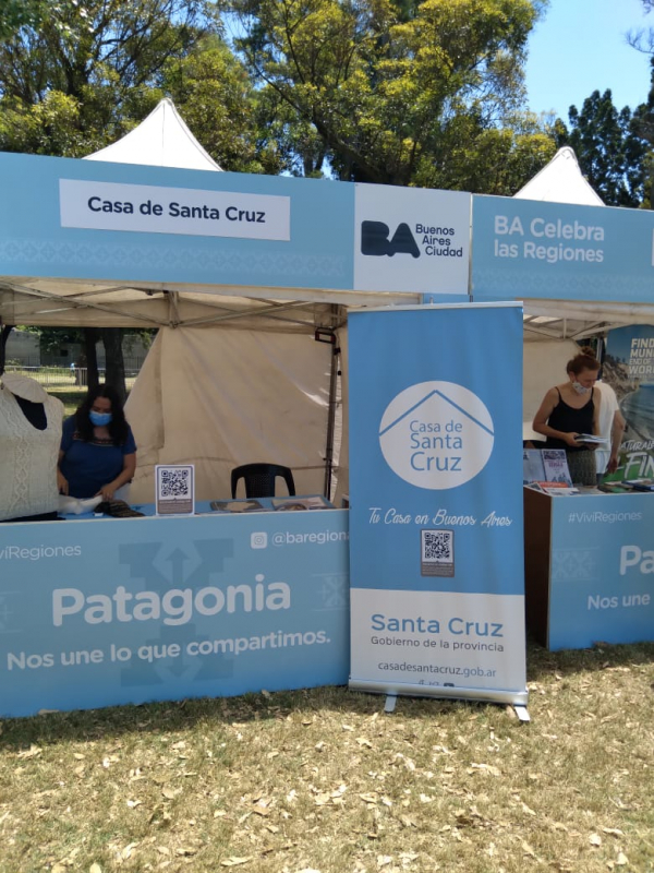 Santa Cruz presente en BA Celebra las regiones