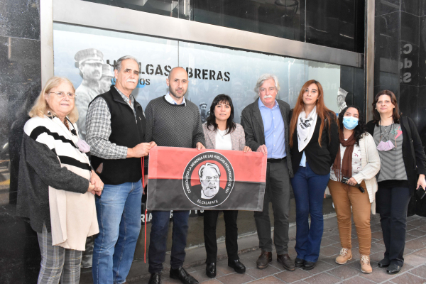 Mesa de Disertación “Un siglo de la Patagonia Rebelde” con Esteban Bayer