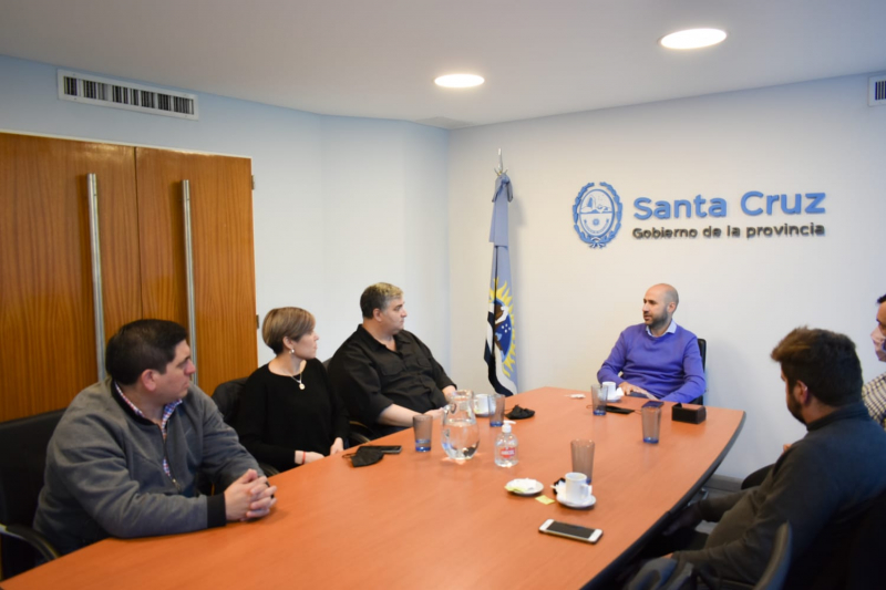 Alejandro Garzón visitó la Casa de Santa Cruz