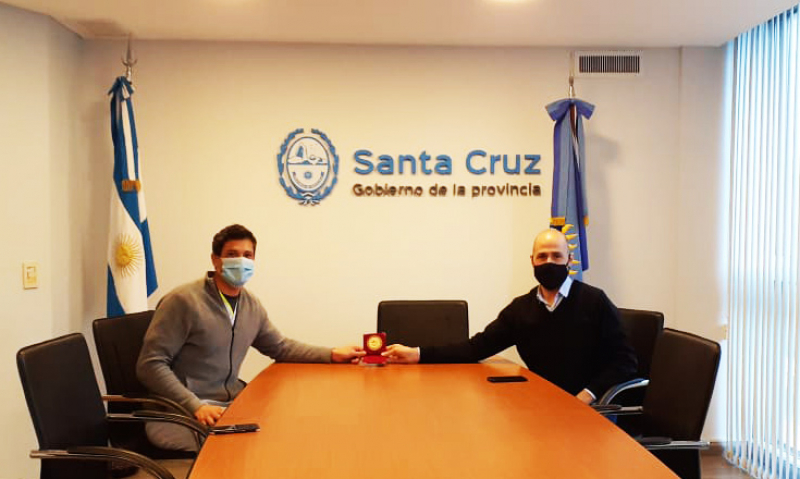 Reconocen a integrantes de la travesía del Río Santa Cruz