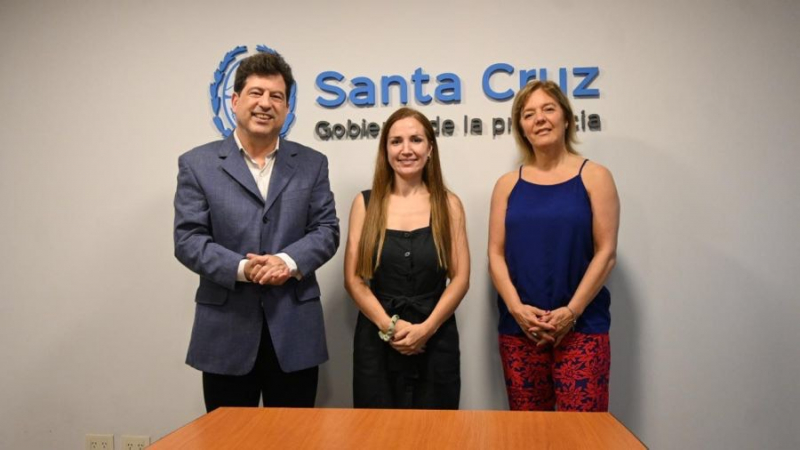 Autoridades de Educación se reunieron en la Casa de Santa Cruz